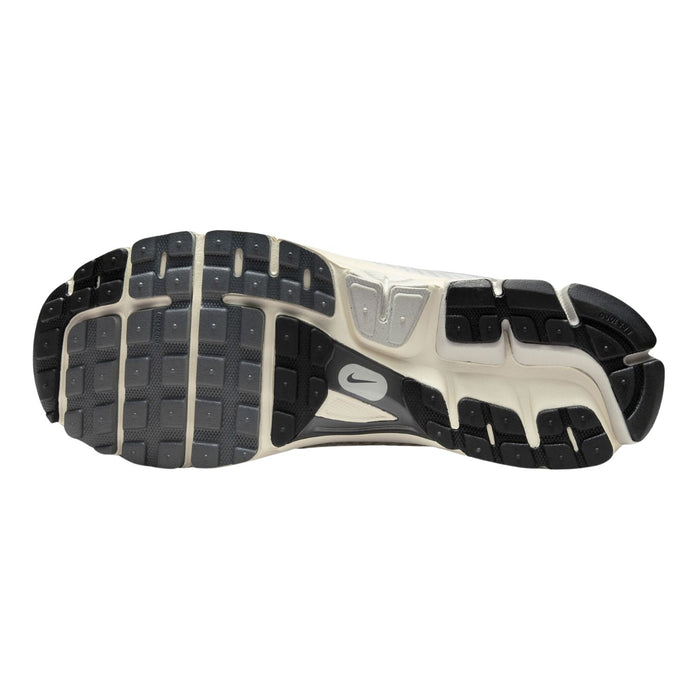 Nike Zoom Vomero 5  Mens Style : Hf0731